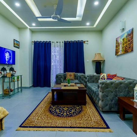 B&B Mumtaz City Ісламабад Екстер'єр фото